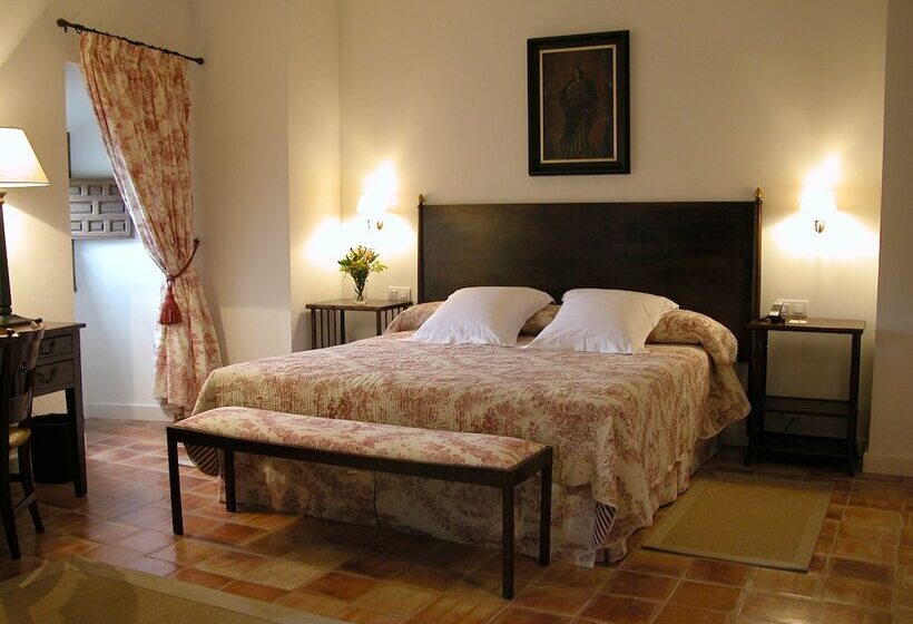 Номер Стандарт, Puerta De La Luna