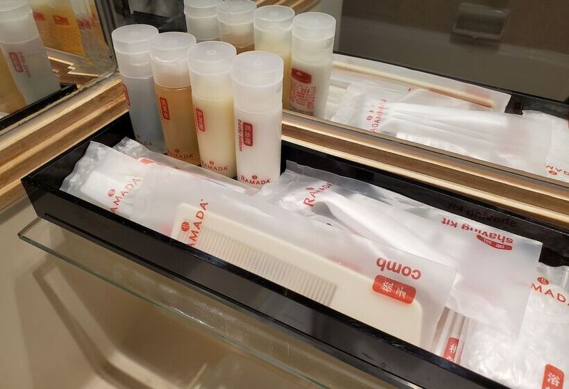 اتاق استاندارد با چشم‌انداز, Ramada Hong Kong Grand View