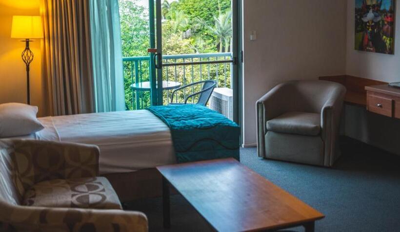 标准工作室, Heritage Cairns