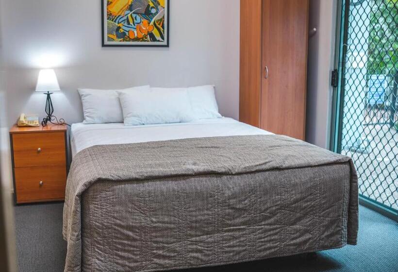 适合残疾人士使用的带超级大床的标准间, Heritage Cairns