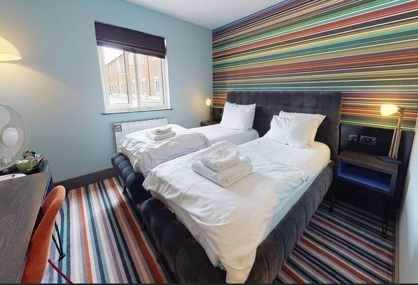 Номер Стандарт, Village Hotel Coventry