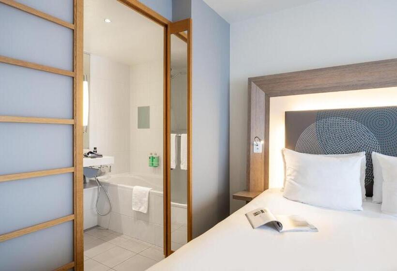 חדר דלוקס לשלושה, Novotel Mechelen Centrum