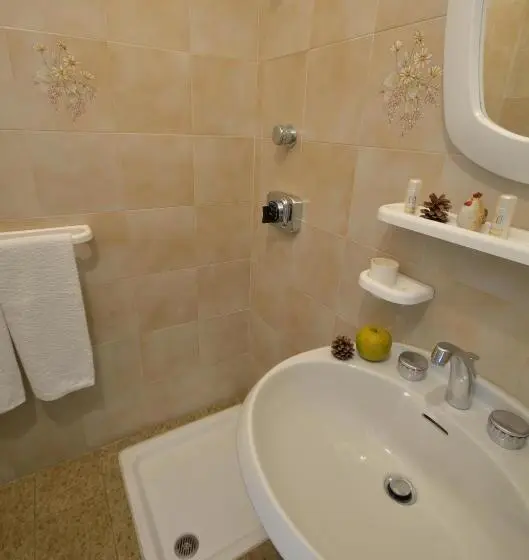 スタンダードルーム, Albergo Ardesio Da Giorgio