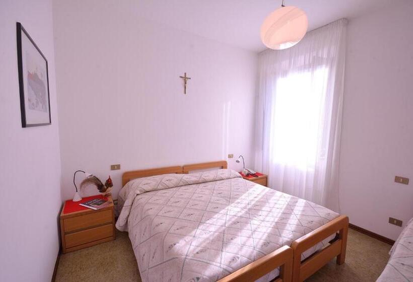 Номер Стандарт, Albergo Ardesio Da Giorgio