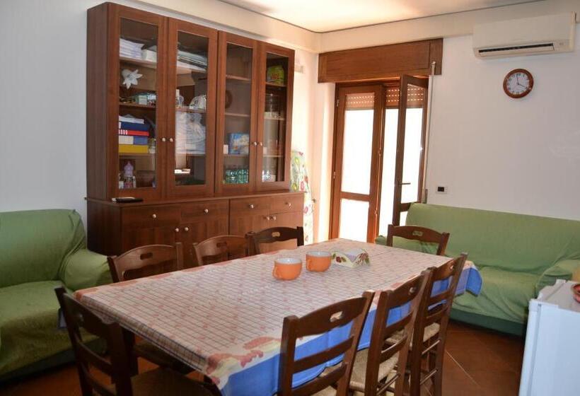 스탠다드 트리플 발코니 룸, A Casa Di Luca