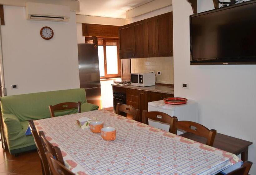 스탠다드 트리플 발코니 룸, A Casa Di Luca