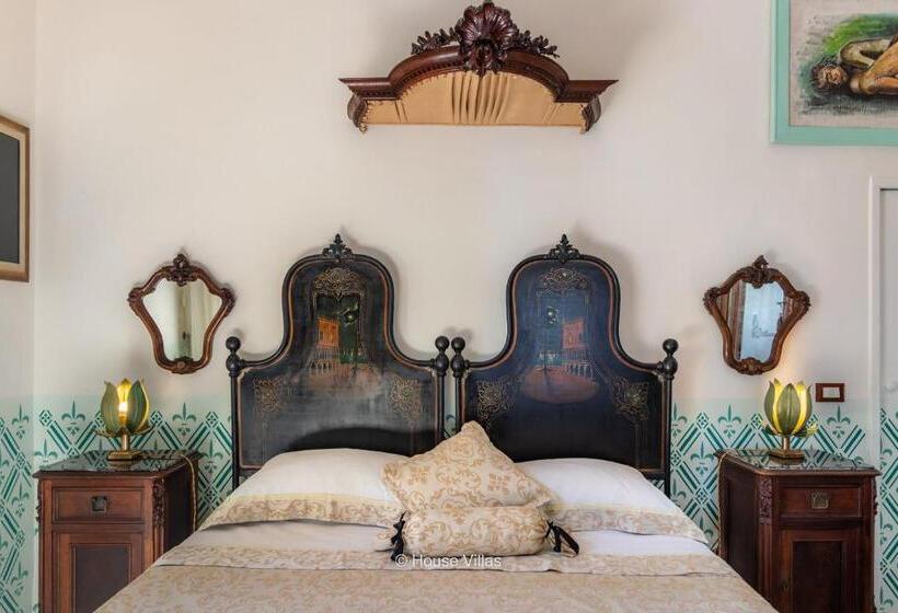 Полулюкс Вид на Море, Villa Nicolaci   Liberty Suites