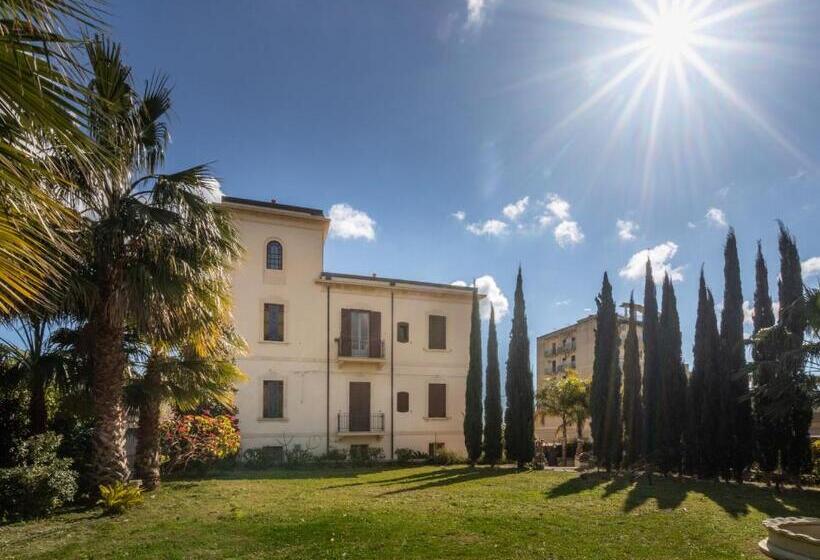 Люкс Кровать Кинг, Villa Nicolaci   Liberty Suites