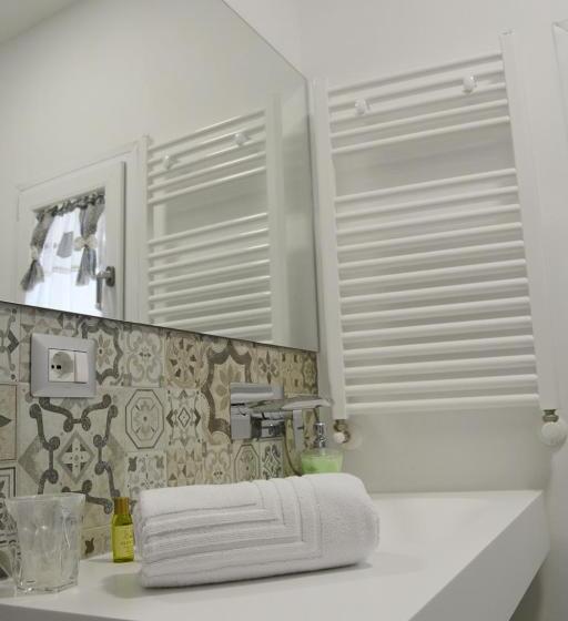 豪华房间, Il Peccato Originale