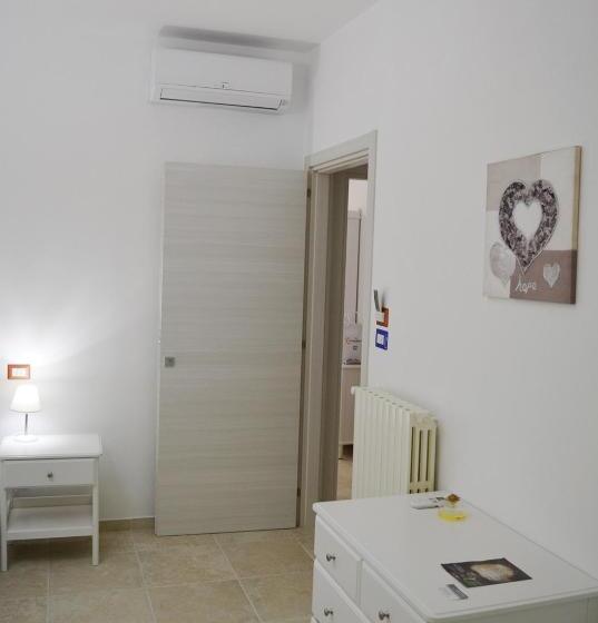 带大床的标准间, Il Peccato Originale