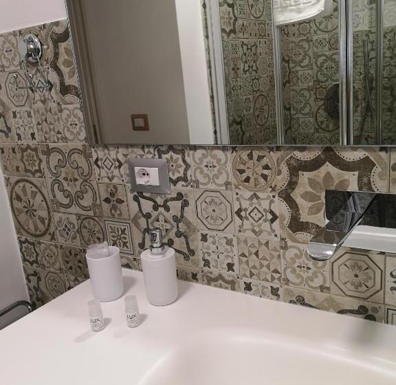 豪华房间, Il Peccato Originale