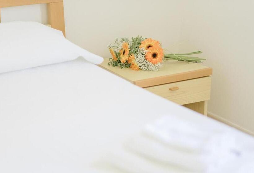 اتاق استاندارد سه نفره, Albergo Marla