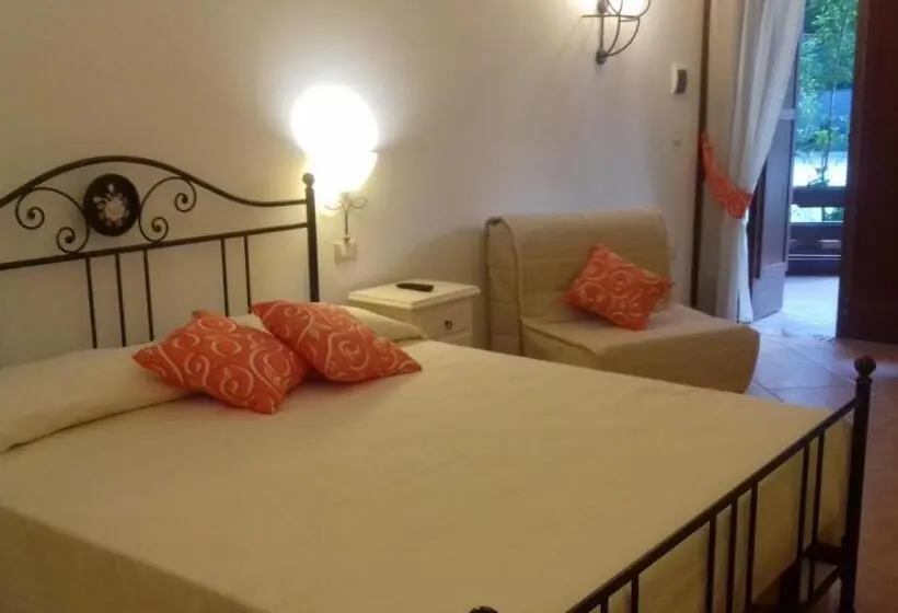 スタンダードトリプルルーム, A Casa Di Nené