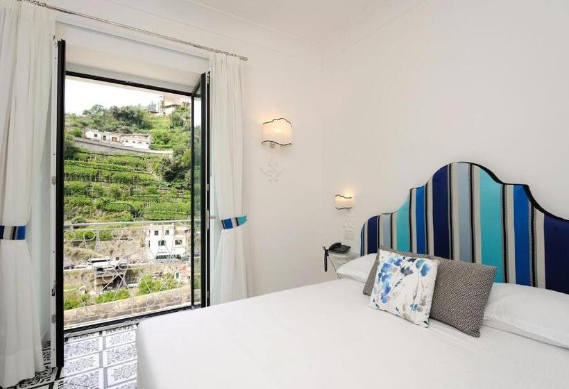 اتاق استاندارد با وان آب گرم, Villa Guarracino Amalfi