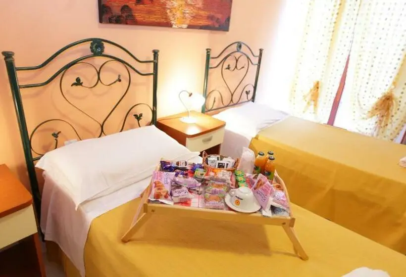 اتاق استاندارد با سرویس بهداشتی مشترک, B&b Attico