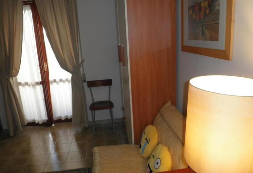 Standard room with outdoor bath, Don Milani
