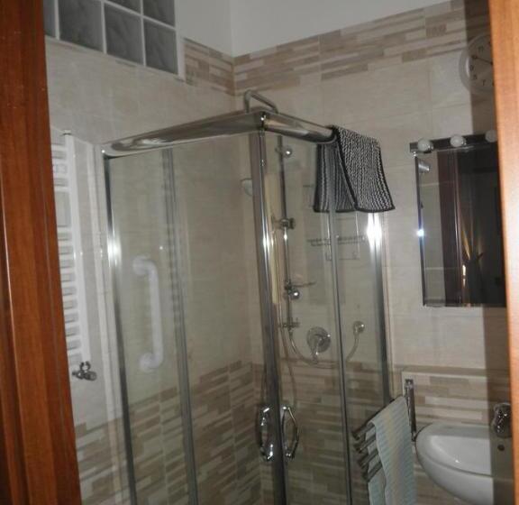 Standard room with outdoor bath, Don Milani