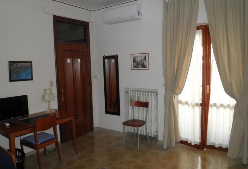 Standard room with outdoor bath, Don Milani