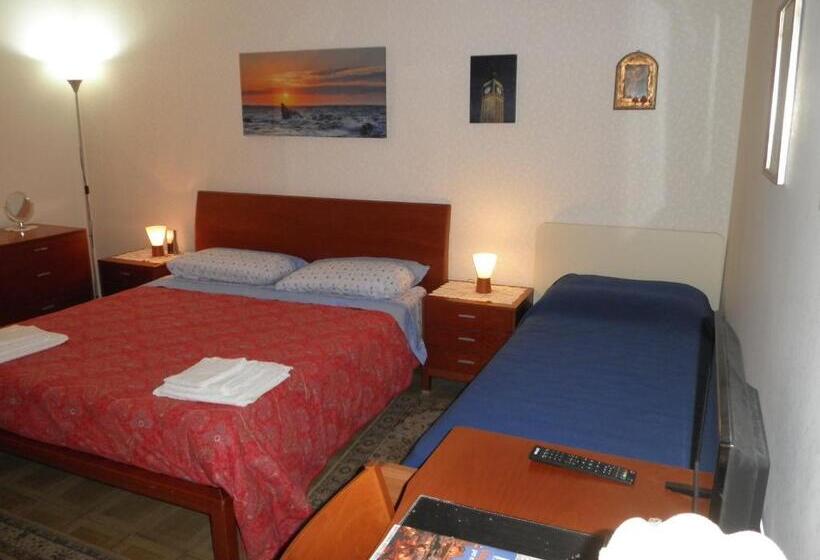 Standard room with outdoor bath, Don Milani