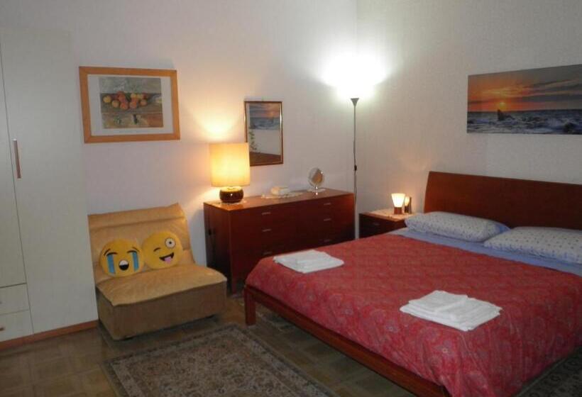 Standard room with outdoor bath, Don Milani
