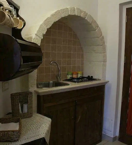 スタンダードスタジオ, Agriturismo Grotta Di Figazzano
