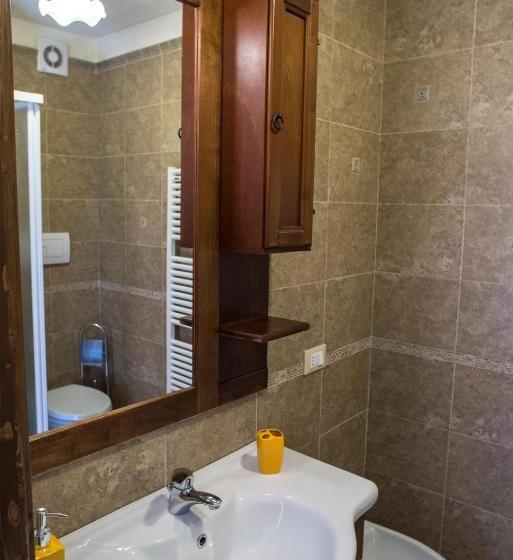 Студия Стандарт, Agriturismo Grotta Di Figazzano