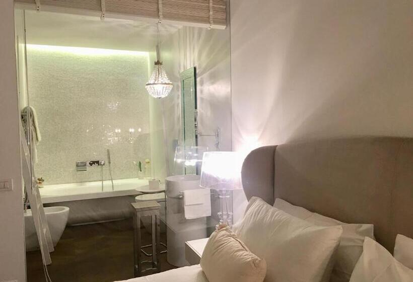 סוויטה דלוקס, Luxury My Home