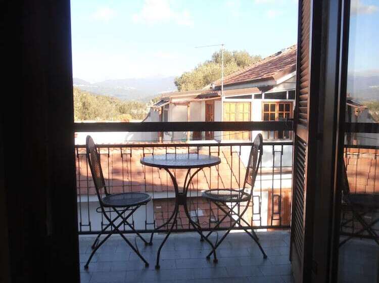 اتاق استاندارد چهار تخته, Palinuroholiday