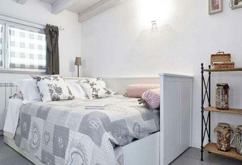 スタンダードルーム, Casetta Bianca B&b