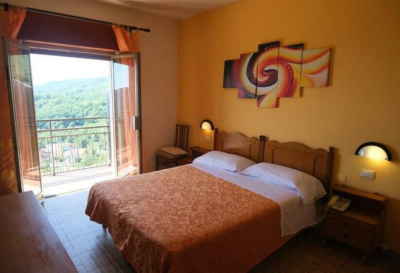 Номер Стандарт с Балконом, Amelia Dream View