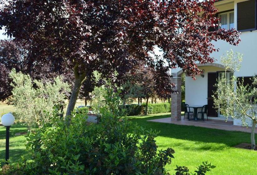 Номер Стандарт, Agriturismo Il Fontanile