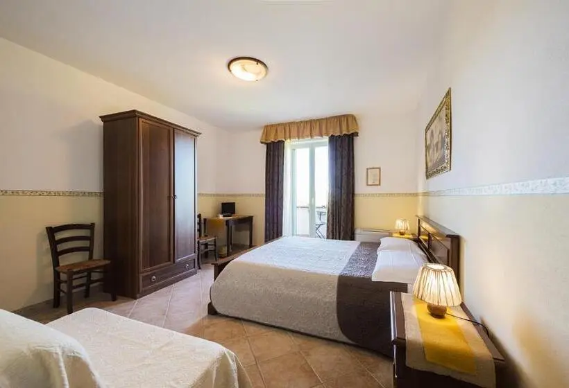 キングサイズベッドのスタンダードルーム, Agriturismo Il Fontanile