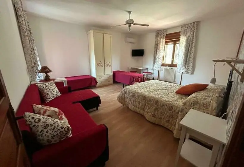 スーペリアールーム, Magione B&b