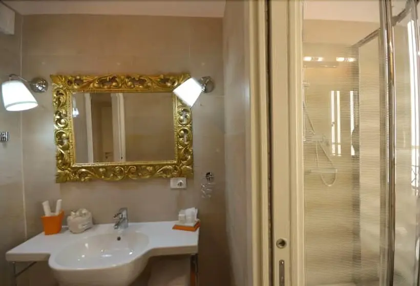اتاق استاندارد چهار تخته, Casa Bella Pantheon