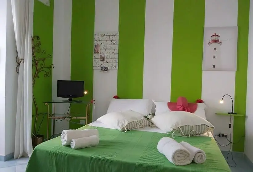 Triple Room Sea View, Residenza Gennaro
