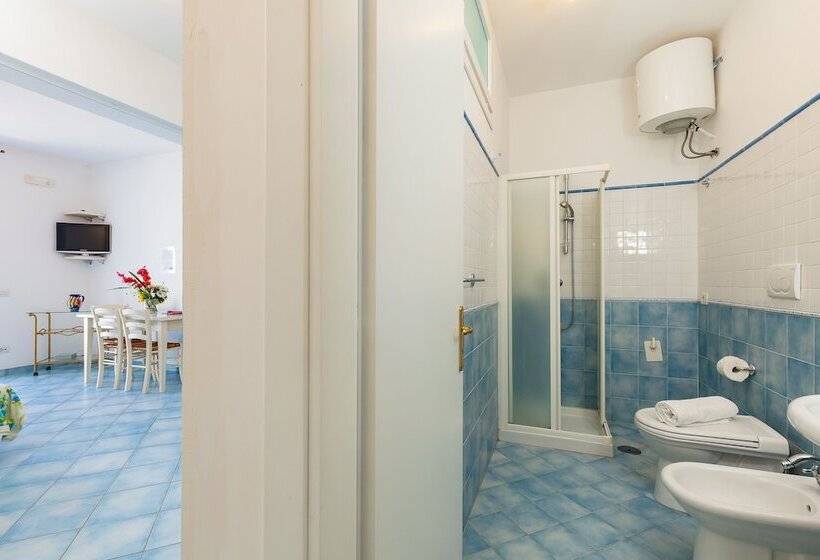 Triple Room Sea View, Residenza Gennaro