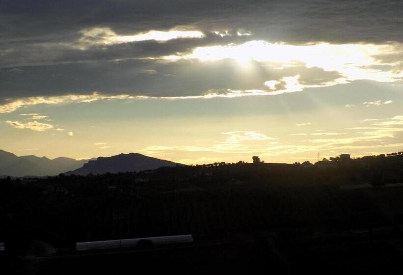 غرفة قياسية مطلة على الجبل, B&b Itufi