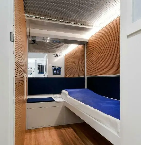 اتاق استاندارد یک تخته با سرویس بهداشتی مشترک, Resting Pods   Zzzleepandgo Bgy Airport