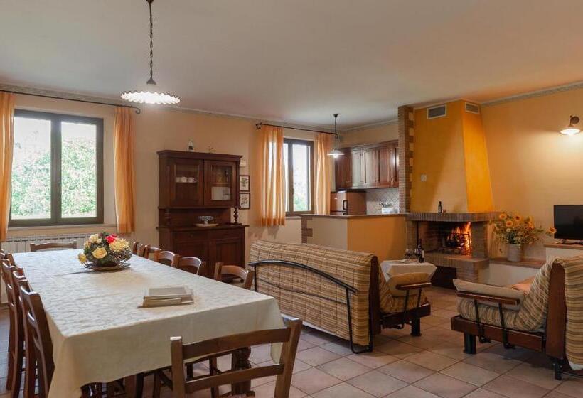 جناح جونيور, Agriturismo Le Dolci Colline