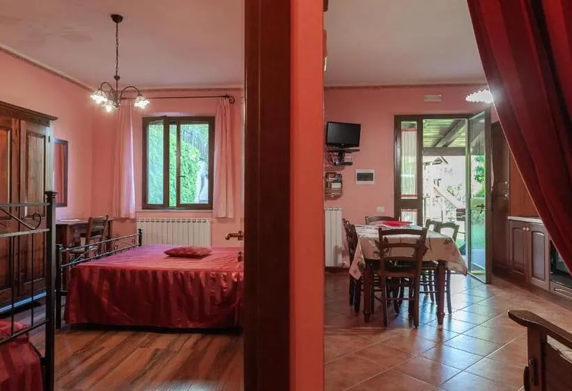 庭の見える１ベッドルームアパートメント, Agriturismo Le Dolci Colline