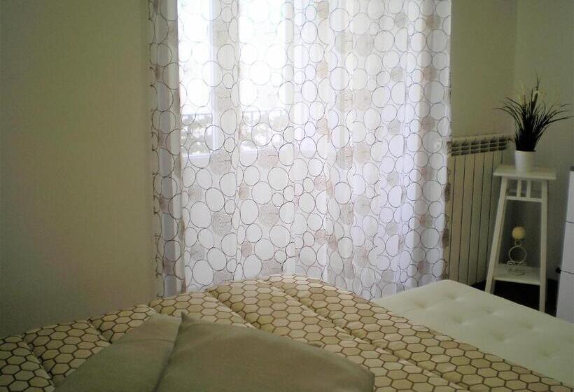 اتاق استاندارد با تراس, Itaca B&b