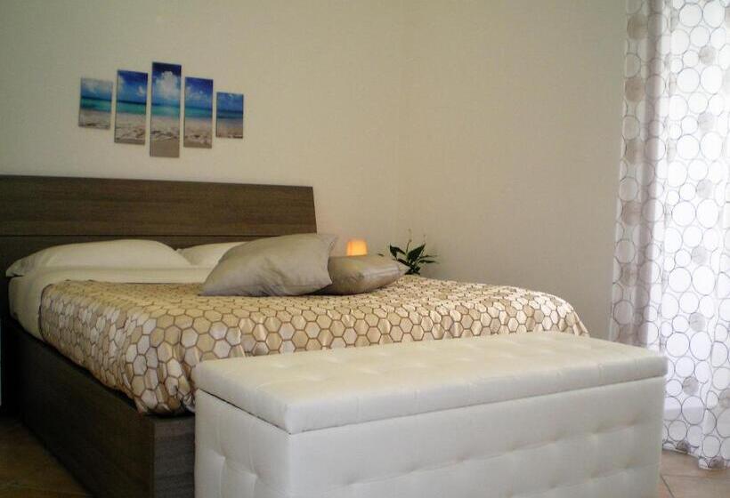 اتاق استاندارد با تراس, Itaca B&b