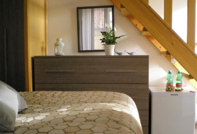 اتاق استاندارد با تراس, Itaca B&b