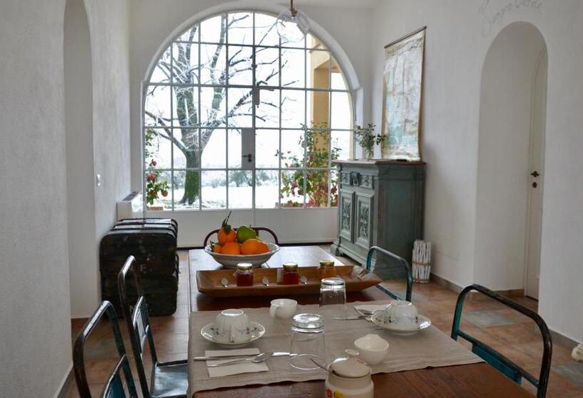 חדר משפחתי נוף לגינה, Casale Del Gelso