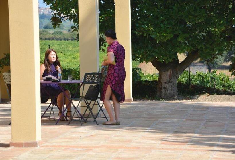 منزل 4 غرف نوم, Casale Del Gelso