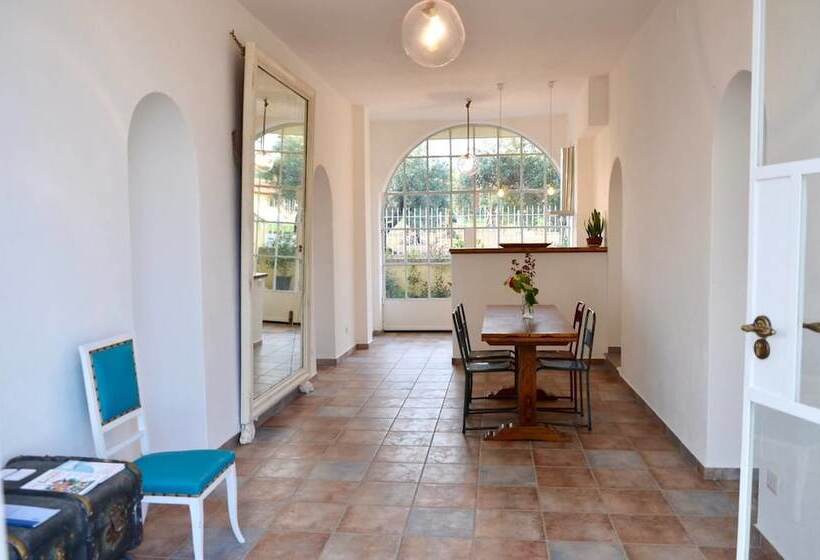 בית, 4 חדרי שינה, Casale Del Gelso