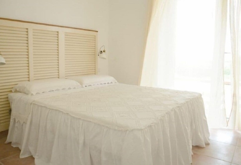 בית, 4 חדרי שינה, Casale Del Gelso