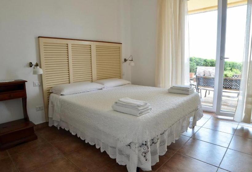 חדר משפחתי נוף לגינה, Casale Del Gelso