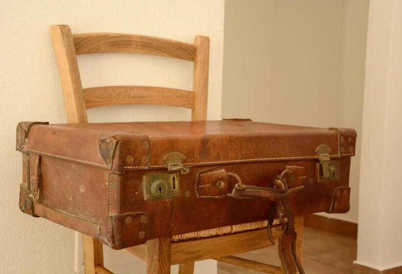 בית, 4 חדרי שינה, Casale Del Gelso