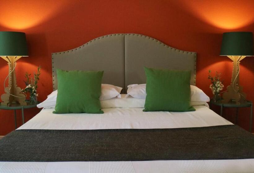 חדר סופריור עם מיטת קינג, Macchiabuia